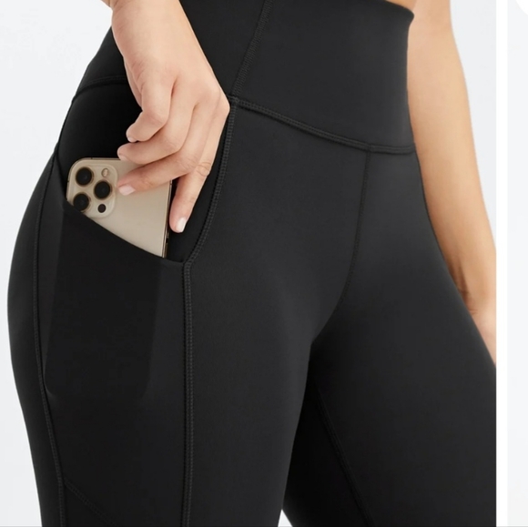 Fabletics leggings - Picture 2 of 8